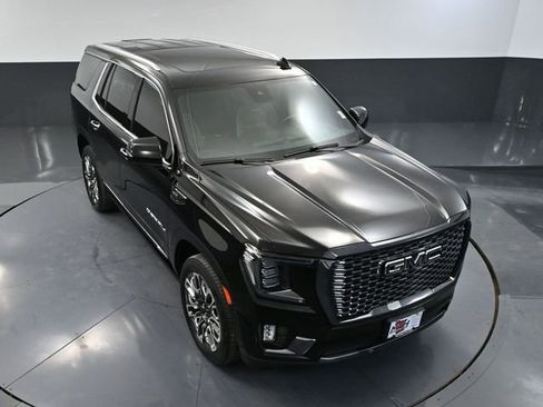 Used 2024 GMC Yukon Denali Ultimate AWD/4WD image 72