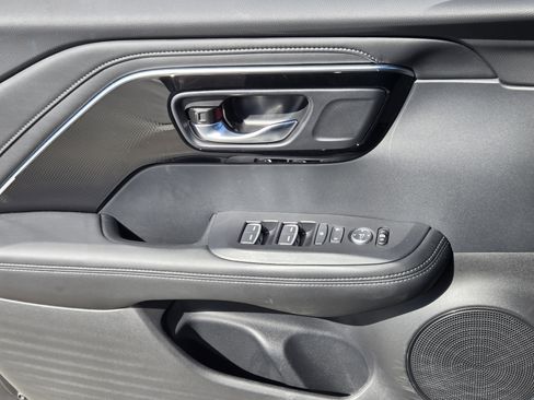 Certified 2025 Acura ADX AWD image 30