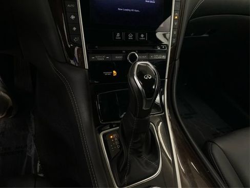 Used 2018 INFINITI Q50 Luxe AWD/4WD image 32