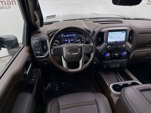 Used 2021 GMC Sierra 2500 Denali w/ Denali Ultimate Package image 27