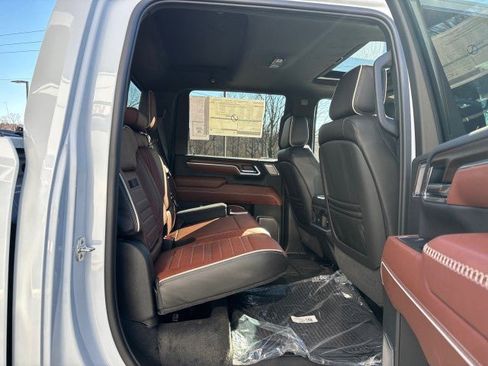 New 2026 GMC Sierra 2500 Denali Ultimate image 40