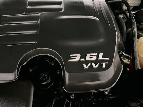 Used 2014 Chrysler 300 AWD w/ Driver Convenience Group image 29