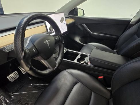Used 2022 Tesla Model Y Performance AWD/4WD image 23
