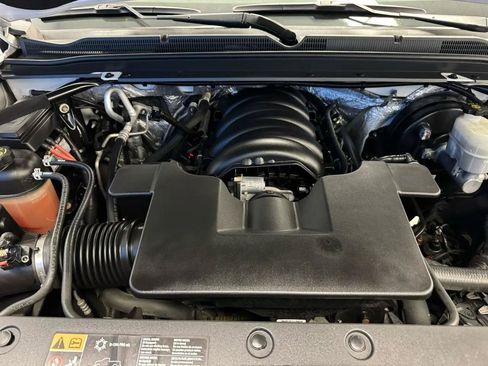 Used 2016 Chevrolet Suburban LTZ AWD/4WD image 29