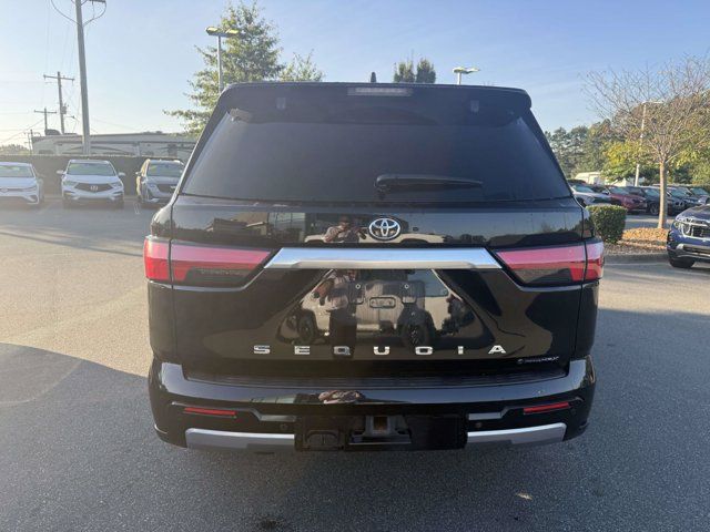 Used 2025 Toyota Sequoia Capstone AWD/4WD image 7