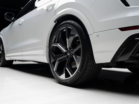 Used 2023 Audi RS Q8 AWD/4WD image 79