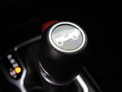 Certified 2019 Jeep Wrangler Unlimited Sport image 19