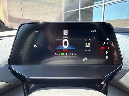 Used 2025 Volkswagen ID.4 Pro S w/ ID.4 Black Package AWD/4WD image 17