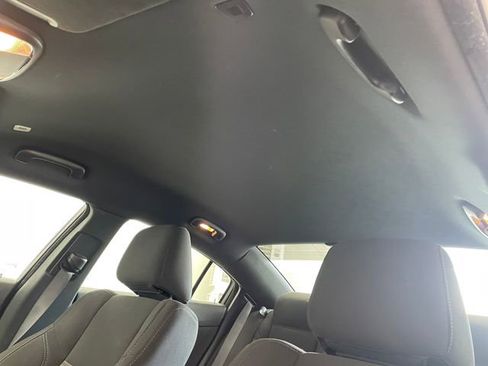 Used 2023 Dodge Charger SXT image 5