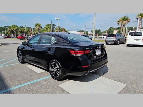 Used 2022 Nissan Sentra SV w/ Trunk Package image 29