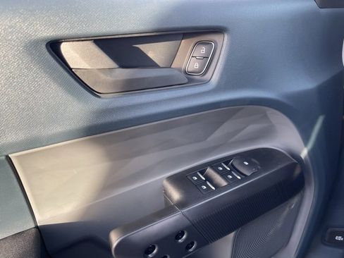 New 2026 Ford Maverick XL image 21