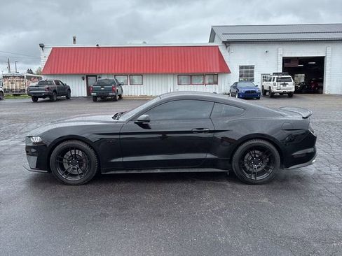 Used 2019 Ford Mustang GT Premium w/ GT Performance Package RWD image 11