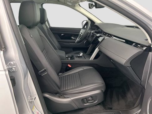 Certified 2025 Land Rover Discovery Sport S AWD/4WD image 18