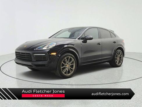 Used 2023 Porsche Cayenne Platinum Edition AWD/4WD image 1