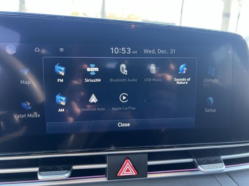 Used 2024 Hyundai Elantra SEL image 23