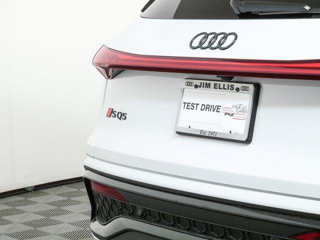 New 2026 Audi SQ5 Premium Plus AWD/4WD image 38