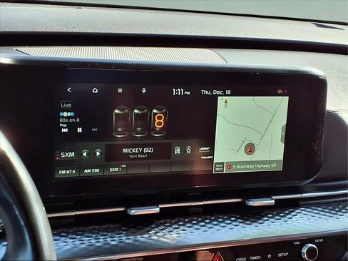 Used 2022 Kia Carnival SX Prestige image 32