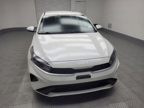 Used 2023 Kia Forte LXS image 14