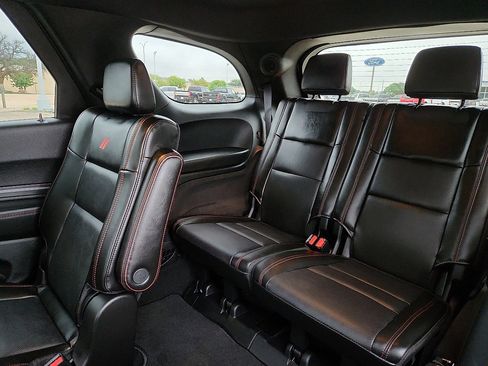 Used 2025 Dodge Durango GT image 5