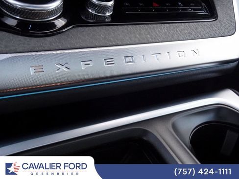 Certified 2025 Ford Expedition Tremor AWD/4WD image 43