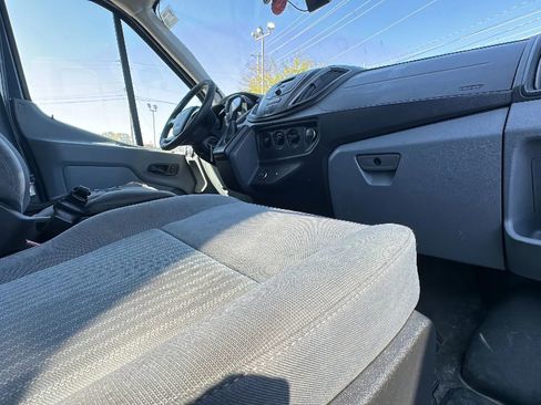 Used 2019 Ford Transit 250 148 High Roof Extended image 10