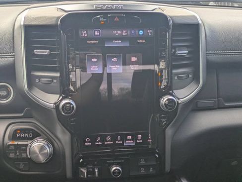 New 2026 RAM 1500 Laramie w/ Laramie Preferred Package AWD/4WD image 16