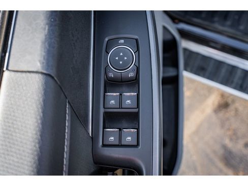 Used 2025 Ford F150 XLT w/ Equipment Group 301A Standard image 7