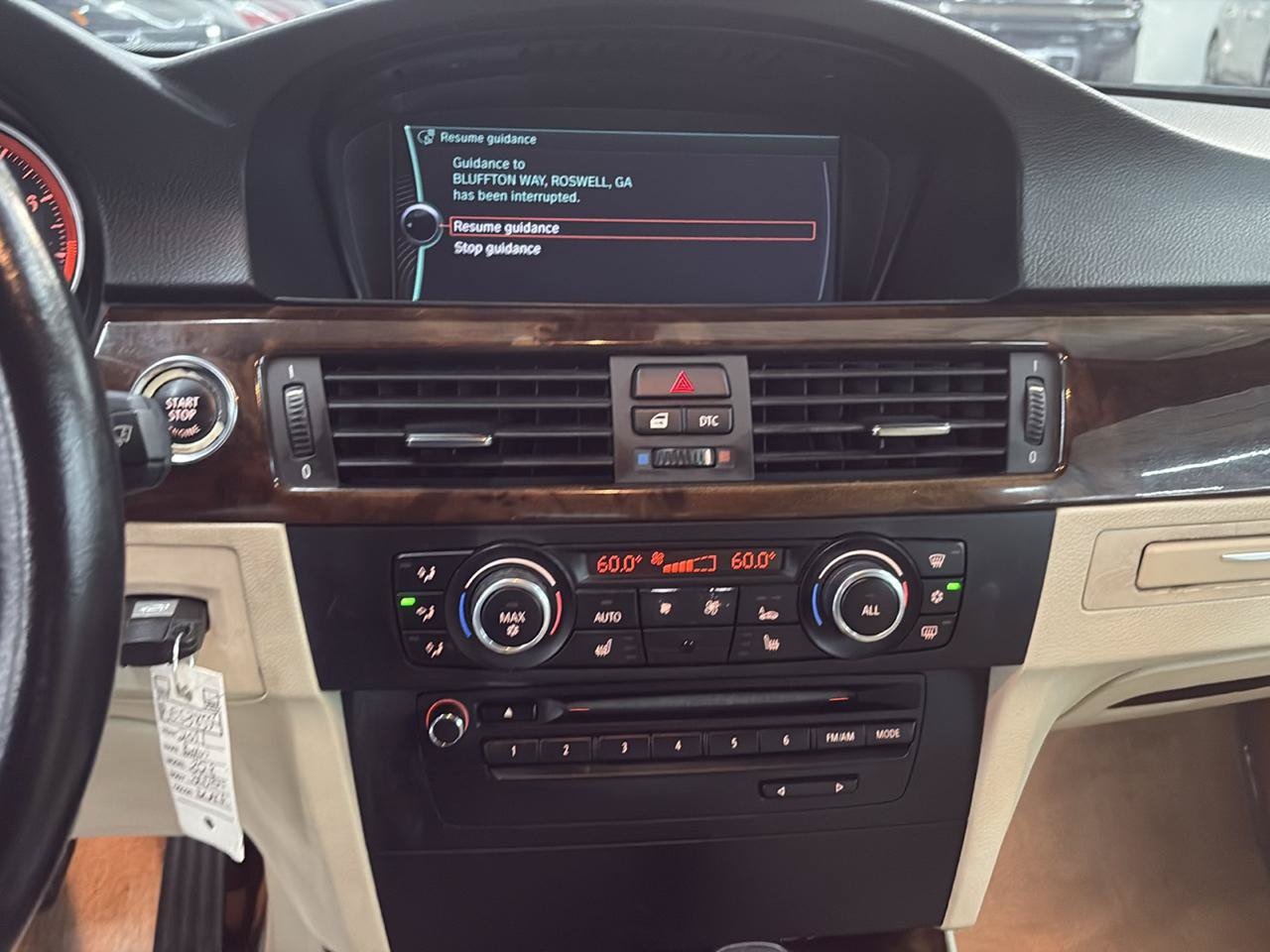 Used 2011 BMW 328i Convertible w/ Premium Pkg RWD image 18