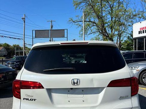 Used 2018 Honda Pilot EX-L image 4
