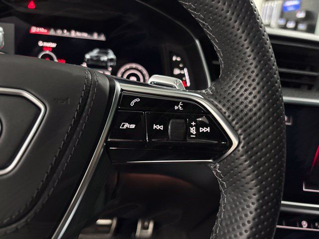 Used 2025 Audi RS 6 performance AWD/4WD image 21
