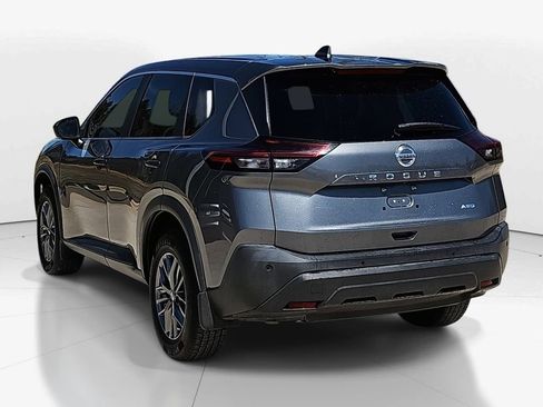 Used 2021 Nissan Rogue S image 5