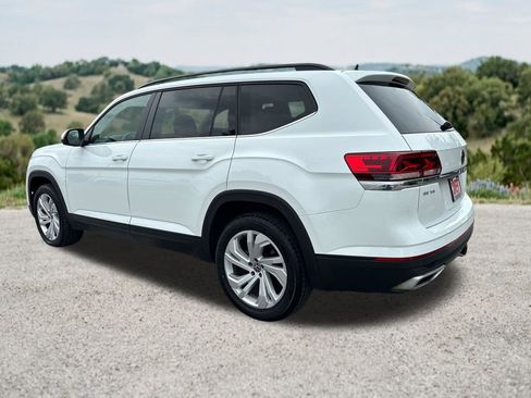 Used 2021 Volkswagen Atlas SE w/ Panoramic Sunroof Package FWD image 14