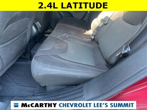 Used 2019 Jeep Cherokee Latitude w/ Popular Appearance Group image 34