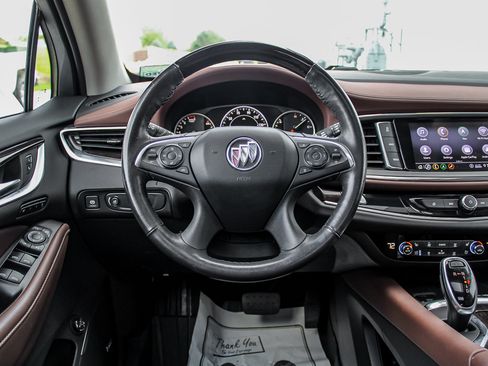 Used 2021 Buick Enclave Avenir w/ Avenir Technology Package AWD/4WD image 30