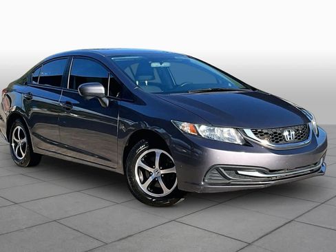 Used 2015 Honda Civic SE image 3