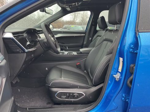 Used 2025 Jeep Wagoneer S Limited image 26