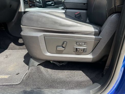 Used 2016 RAM 1500 Laramie w/ Convenience Group AWD/4WD image 43