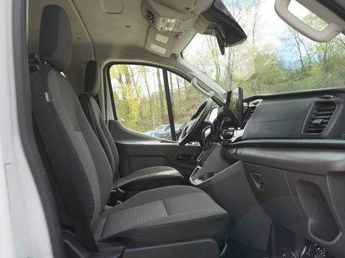 Used 2024 Ford Transit 350 XLT RWD image 11