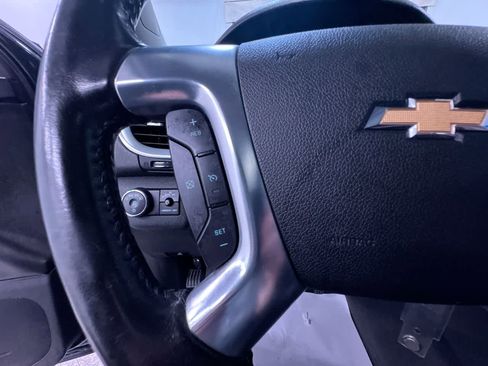 Used 2015 Chevrolet Traverse LT w/ Style and Technology Package image 19