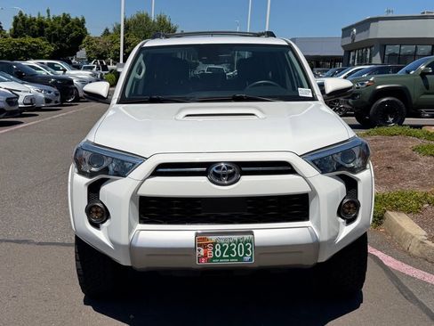 Used 2020 Toyota 4Runner TRD Off-Road Premium w/ Moonroof Package AWD/4WD image 3