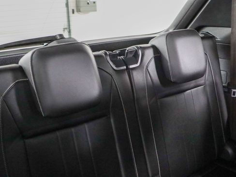 Used 2023 Volkswagen Tiguan SE R-Line FWD image 30