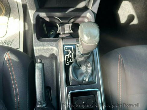 Used 2019 Toyota Tacoma TRD Off-Road image 19