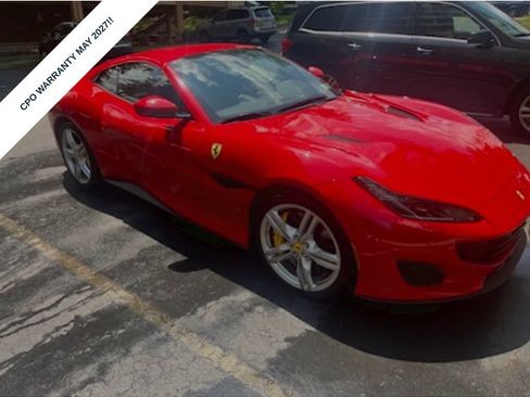 Used 2019 Ferrari Portofino RWD image 1