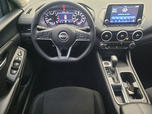 Used 2025 Nissan Sentra SV FWD image 22