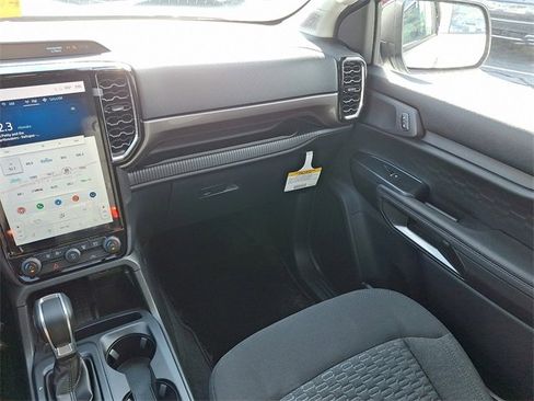 New 2025 Ford Ranger XLT w/ Equipment Group 301A High image 11