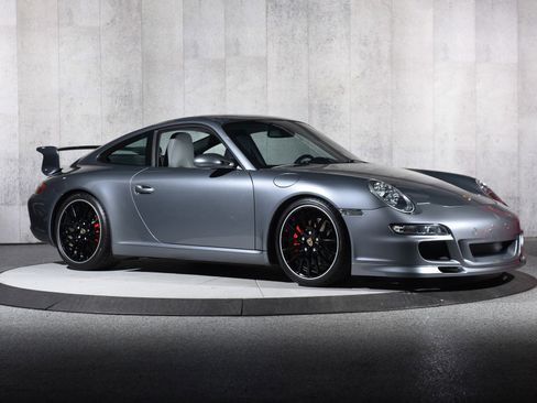 Used 2006 Porsche 911 Carrera S image 4