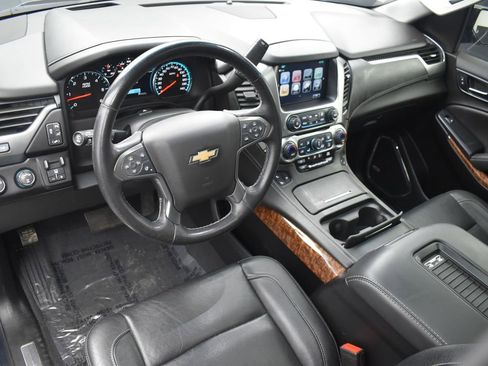 Used 2020 Chevrolet Suburban Premier w/ RST 6.2L Performance Edition image 12