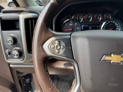 Used 2018 Chevrolet Silverado 1500 LT w/ LT Fleet Convenience Package AWD/4WD image 33