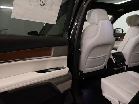 New 2026 Cadillac Vistiq Sport image 24