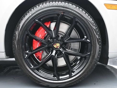 New 2026 Porsche Macan GTS AWD/4WD image 23